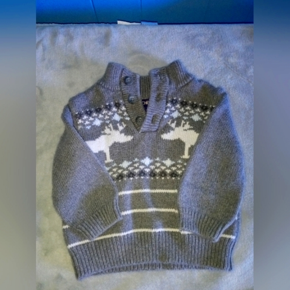 Cherokee Sweater in like new condition.